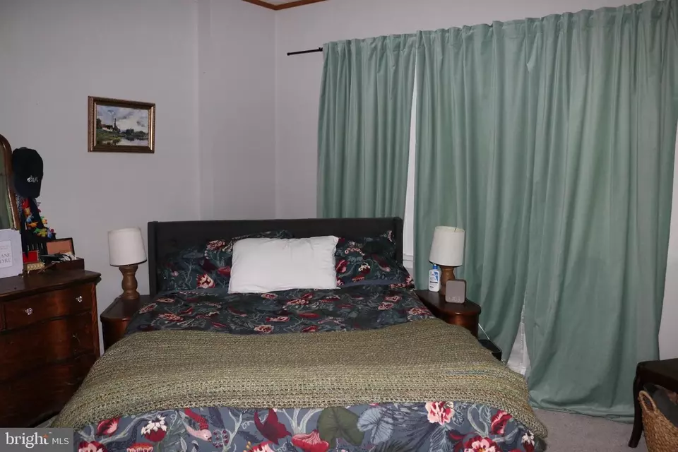 Bedroom - 218 S Market St, Mechanicsburg, PA 17055 photo 2 of 4