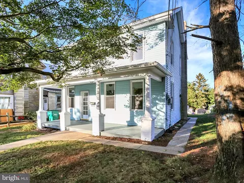 497 State St, Enola, PA 17025