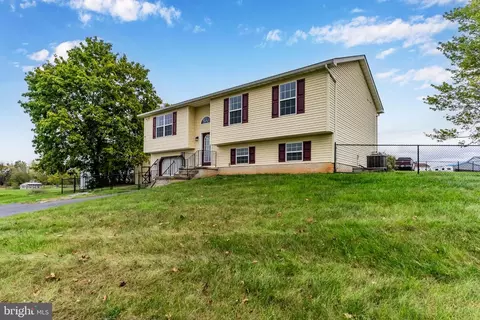 99 Middle Spring Rd, Shippensburg, PA 17257