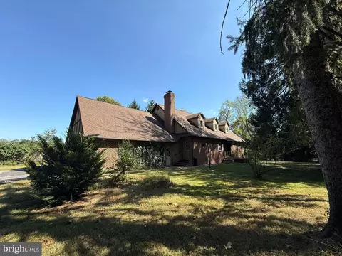 1 Barnitz Rd, Carlisle, PA 17015