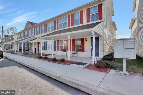 120 S Earl St, Shippensburg, PA 17257