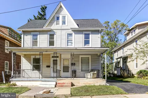 231 W Columbia Rd, Enola, PA 17025