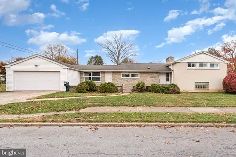 1 Colgate Dr, Camp Hill, PA 17011