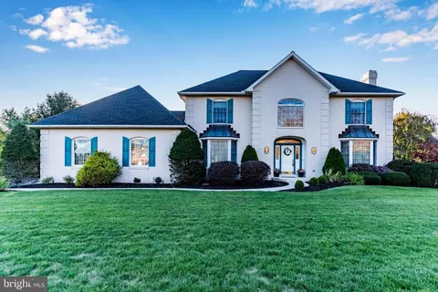 5 Gunpowder Rd, Mechanicsburg, PA 17050