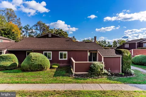 819 Brian Dr, Enola, PA 17025