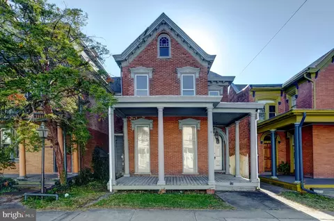 439 N Hanover St, Carlisle, PA 17013