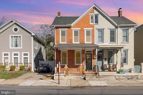 245 E Louther St, Carlisle, PA 17013