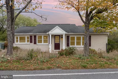 771 Longs Gap Rd, Carlisle, PA 17013