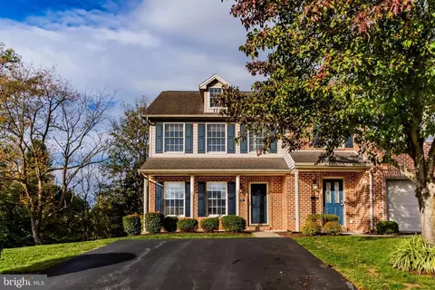 2190 Gleim Ct, Enola, PA 17025