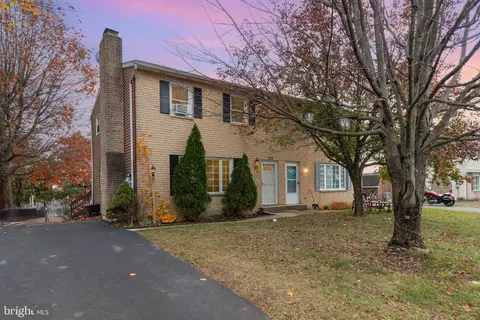 183 Faith Cir, Carlisle, PA 17013