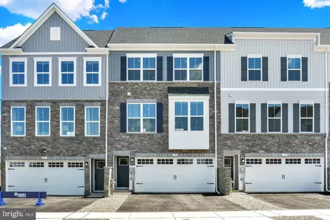 78 Rail Yard Dr, Enola, PA 17025