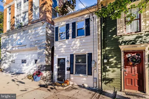 123 E Louther St, Carlisle, PA 17013