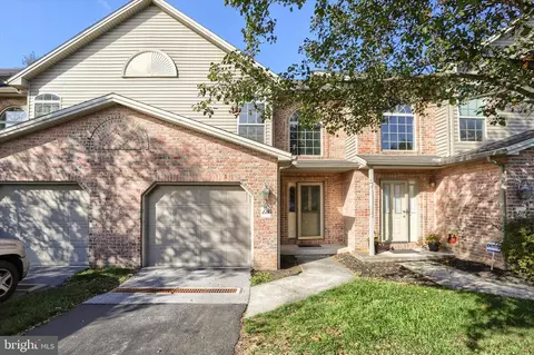 221 W Locust St, Enola, PA 17025