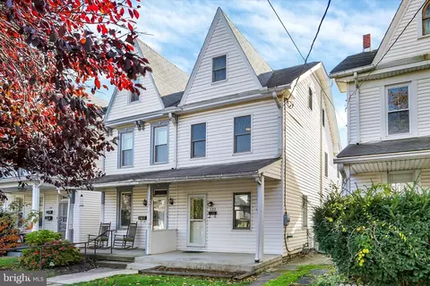 132 Hummel Ave, Lemoyne, PA 17043