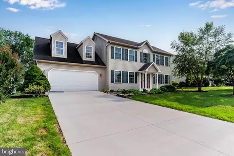 224 Skyline Vw, Carlisle, PA 17013
