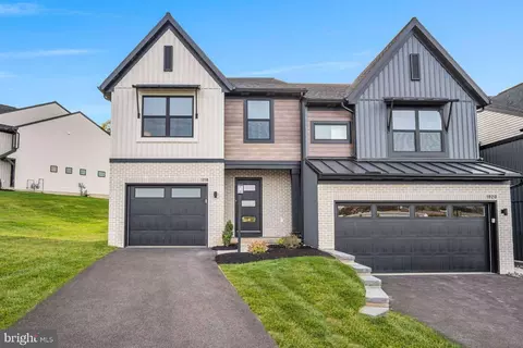 1018 Blackstone Run, Carlisle, PA 17015