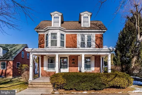 3108 Dickinson Ave, Camp Hill, PA 17011