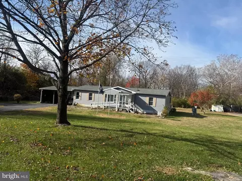 610 S Spring Garden St, Carlisle, PA 17013