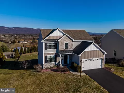 707 Appalachian Ave, Carlisle, PA 17013