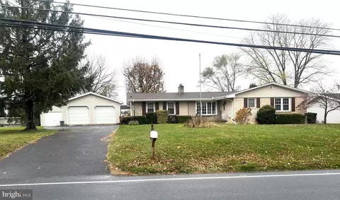 131 Salem Church Rd, Mechanicsburg, PA 17050