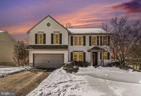 207 Edenderry Way, Enola, PA 17025