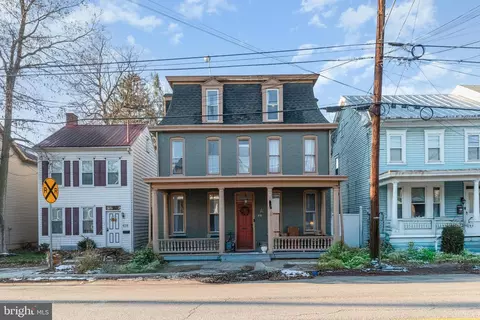430 N Hanover St, Carlisle, PA 17013