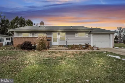 517 E Coover St, Mechanicsburg, PA 17055