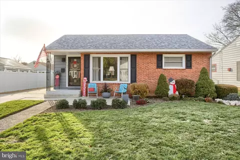 1181 Kingsley Rd, Camp Hill, PA 17011