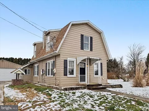 744 Forge Rd, Carlisle, PA 17015