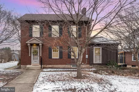 121 S 15th St, Camp Hill, PA 17011