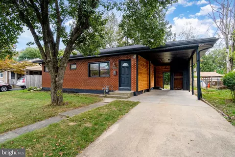 3797 Chestnut St, Camp Hill, PA 17011