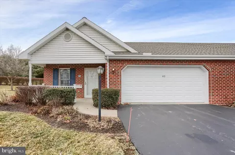 43 Blue Mountain Vis, Mechanicsburg, PA 17050