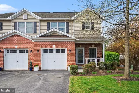 142 Ashford Way, Camp Hill, PA 17011