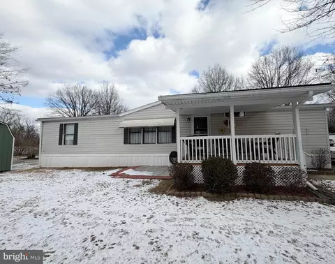 155 Shippensburg Mobile Est, Shippensburg, PA 17257