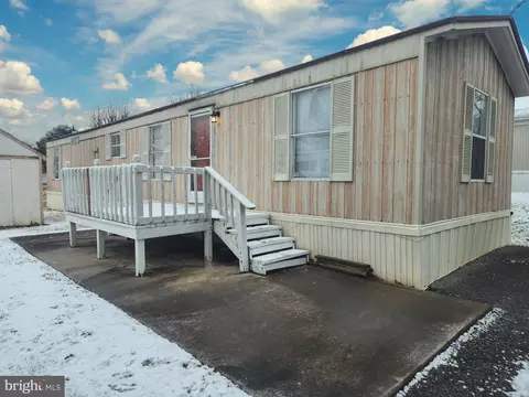 55 Shippensburg Mobile Es Tp, Shippensburg, PA 17257
