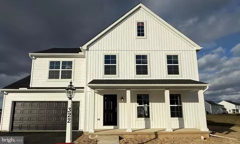 322 Reserve Ln, Mechanicsburg, PA 17050