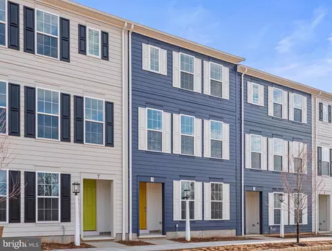 5 Ann St, Carlisle, PA 17015