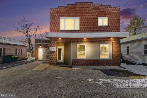 113 S Enola Dr, Enola, PA 17025