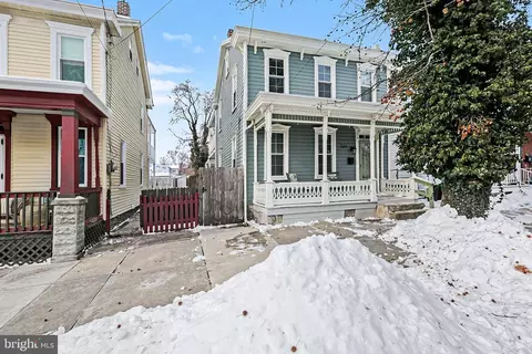 526 N Pitt St, Carlisle, PA 17013