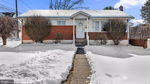 2103 Logan St, Camp Hill, PA 17011