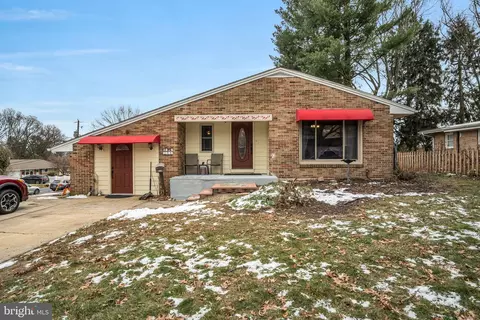 28 Brentwood Rd, Camp Hill, PA 17011