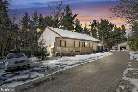 53 Victory Church Rd, Gardners, PA 17324