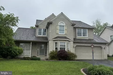 1544 Inverness Dr, Mechanicsburg, PA 17050