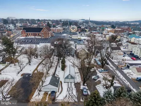 117 E Burd St, Shippensburg, PA 17257