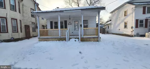 321 Chestnut, Mount Holly Springs, PA 17065
