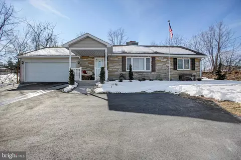 620 Longs Gap Rd, Carlisle, PA 17013