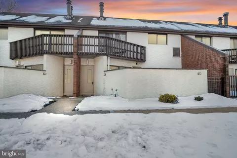 1075 Lancaster Boulevard Blvd #3, Mechanicsburg, PA 17055