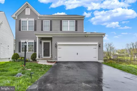 17 Barnhart Cir, Mechanicsburg, PA 17050