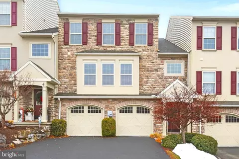 1905 Roxbury Ct, Mechanicsburg, PA 17055