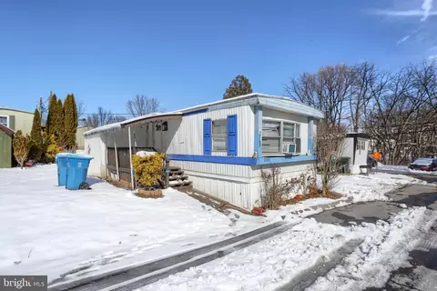 2543 Rolo Ct, Mechanicsburg, PA 17055